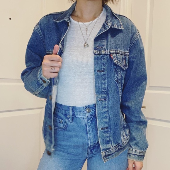 Vintage Levis Trucker Denim Jacket Mid Blue Size S - Picture 4 of 12